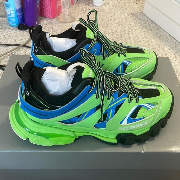 Balenciaga size 7 mens shoes